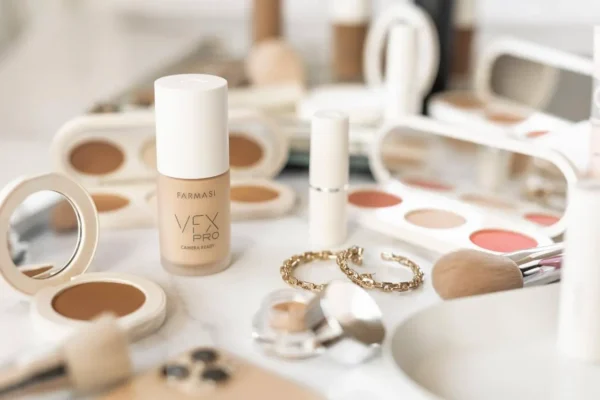 maquillaje Farmasi